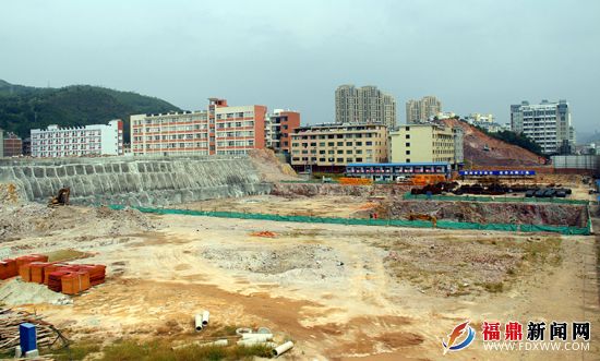 “紅鼎廣場”建設(shè)項目用地全景圖.JPG