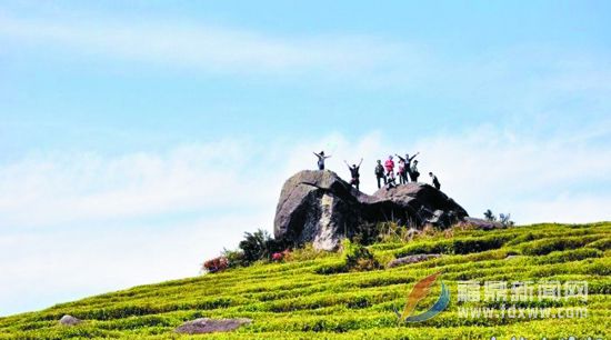 冬日時(shí)光，漫步天湖山