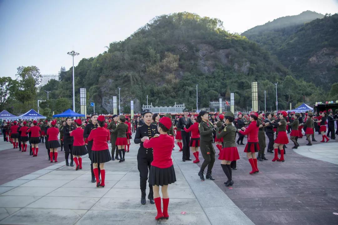 來吧！舞動(dòng)太姥山 | 2019首屆健康體育舞蹈交流會(huì)正式啟幕！