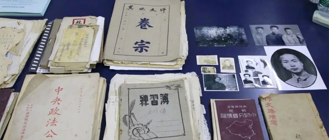 革命烈士林永中后人向市檔案館捐贈(zèng)珍貴家書(shū)