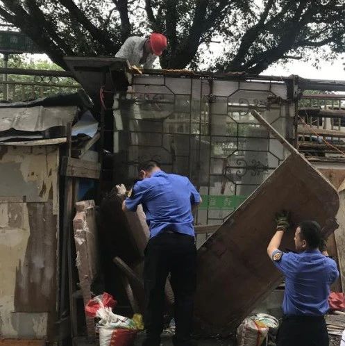 為文明護航，桐城街道向違建“亮劍”